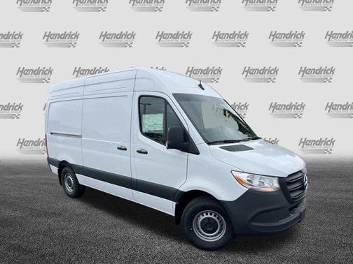 2025 Mercedes-Benz Sprinter 2500 Standard Roof