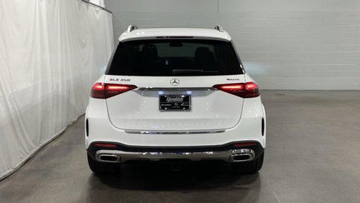 2026 Mercedes-Benz GLE 350 4MATIC