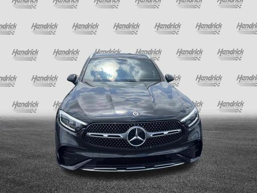 Graphite Grey Metallic 2025 Mercedes-Benz GLC 300 4MATIC
