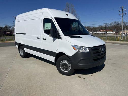 2025 Mercedes-Benz Sprinter 3500XD Standard Roof
