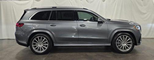 2026 Mercedes-Benz GLS 450 4MATIC
