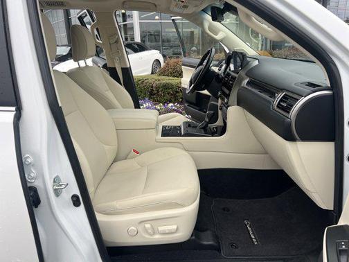 2022 Lexus GX 460 Premium
