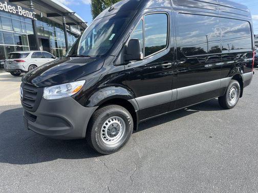 2025 Mercedes-Benz Sprinter 2500 Standard Roof
