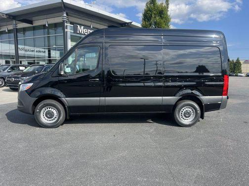 2025 Mercedes-Benz Sprinter 2500 Standard Roof
