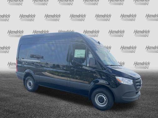 2025 Mercedes-Benz Sprinter 2500 Standard Roof
