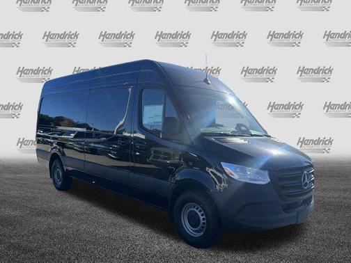 2025 Mercedes-Benz Sprinter 2500 High Roof