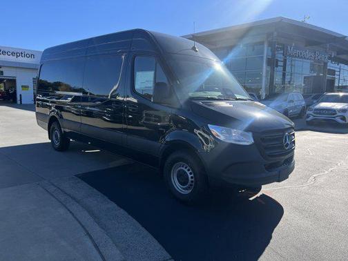 2025 Mercedes-Benz Sprinter 2500 High Roof