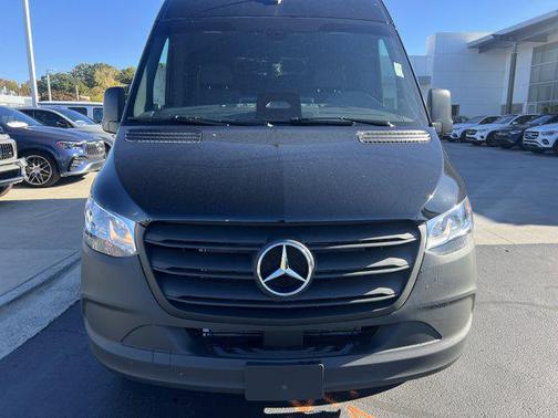 2025 Mercedes-Benz Sprinter 2500 High Roof