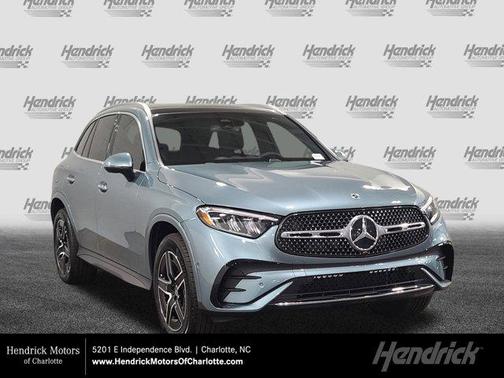 Verde Silver Metallic 2026 Mercedes-Benz GLC 300 4MATIC