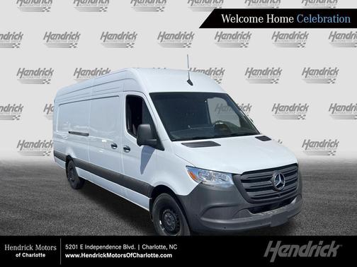 Arctic White 2026 Mercedes-Benz Sprinter 2500 High Roof
