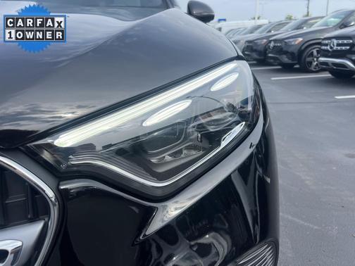 Black 2024 Mercedes-Benz GLC 300 Base