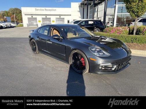 2023 Porsche Panamera GTS