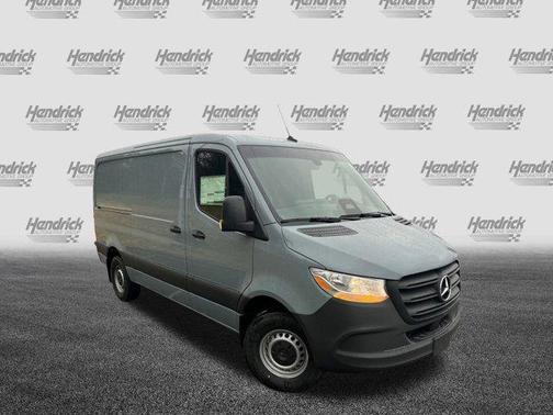 2025 Mercedes-Benz Sprinter 2500 Standard Roof