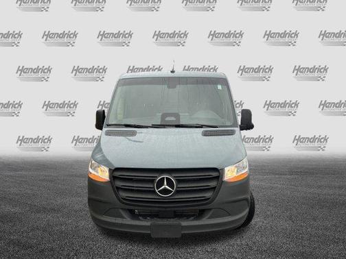 2025 Mercedes-Benz Sprinter 2500 Standard Roof