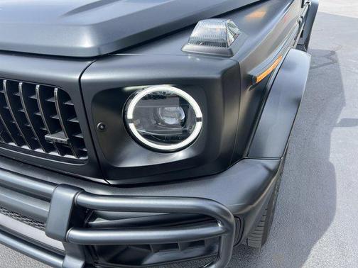 MANUFAKTUR Night Black Magno 2025 Mercedes-Benz AMG G 63 AMG G 63