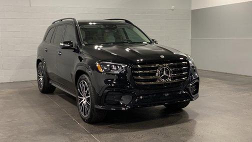 2026 Mercedes-Benz GLS 450 4MATIC