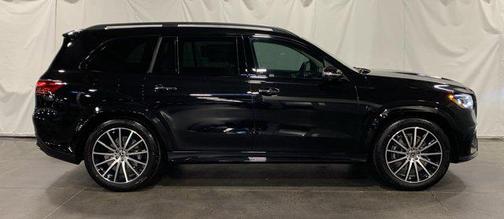 2026 Mercedes-Benz GLS 450 4MATIC