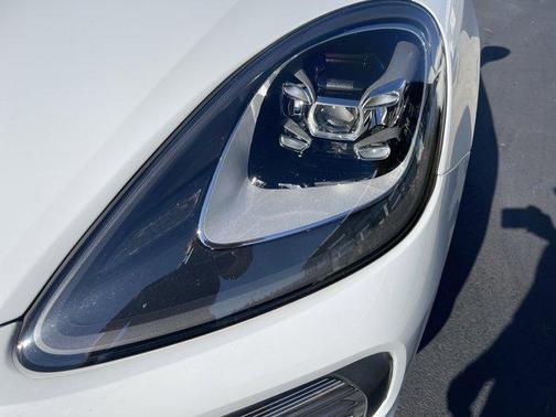 2023 Porsche Cayenne S