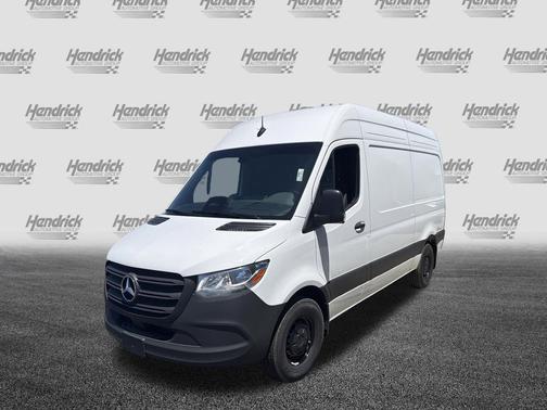 Arctic White 2026 Mercedes-Benz Sprinter 2500 Standard Roof