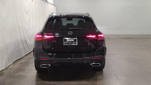 2026 Mercedes-Benz GLC 300 Base