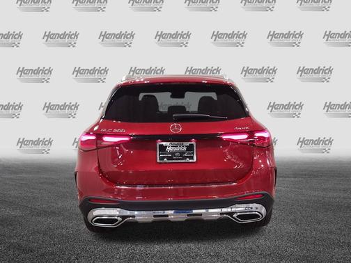 MANUFAKTUR Patagonia Red Metallic 2026 Mercedes-Benz GLC 300 4MATIC