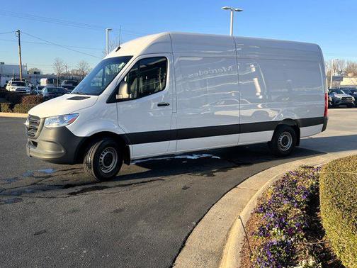 2025 Mercedes-Benz Sprinter 2500 High Roof
