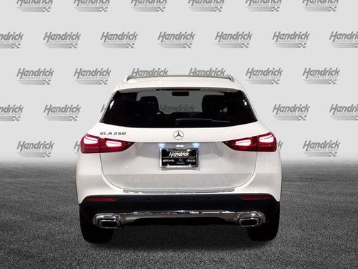 2026 Mercedes-Benz GLA 250 Base