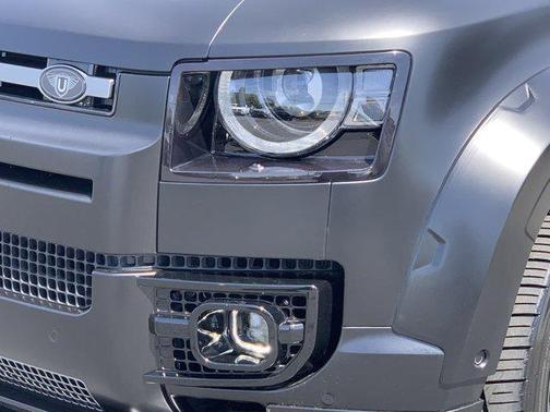 2024 Land Rover Defender Carpathian Edition