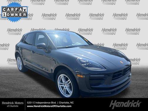 2023 Porsche Macan Base