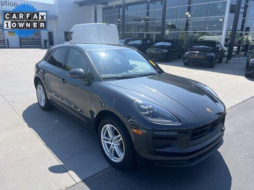 2023 Porsche Macan Base