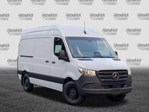 2025 Mercedes-Benz Sprinter 2500 Standard Roof