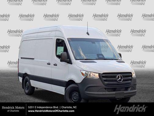 2025 Mercedes-Benz Sprinter 2500 Standard Roof