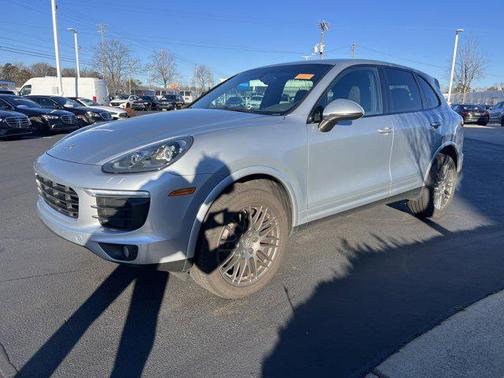 2018 Porsche Cayenne Platinum Edition
