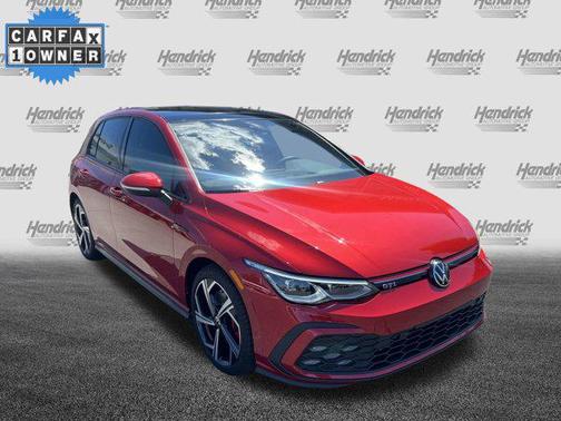 2024 Volkswagen Golf GTI 2.0T SE DSG
