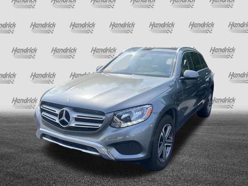 Selenite Grey Metallic 2019 Mercedes-Benz GLC 300 4MATIC