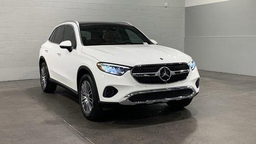 2026 Mercedes-Benz GLC 300 Base