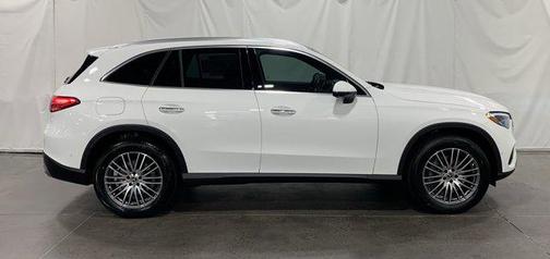 2026 Mercedes-Benz GLC 300 Base