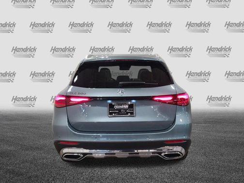 Verde Silver Metallic 2026 Mercedes-Benz GLC 300 Base