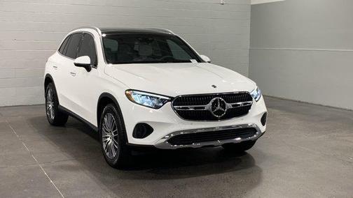 2026 Mercedes-Benz GLC 300 Base