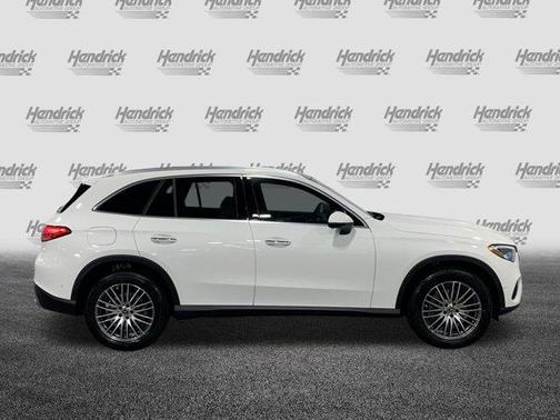 2026 Mercedes-Benz GLC 300 Base