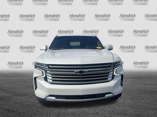 Iridescent Pearl Tricoat 2021 Chevrolet Suburban High Country
