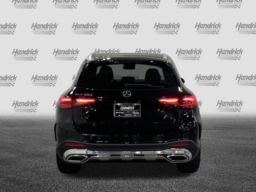 2026 Mercedes-Benz GLC 300 Base