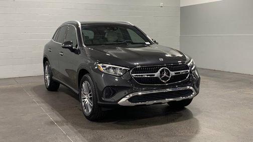 2026 Mercedes-Benz GLC 300 4MATIC