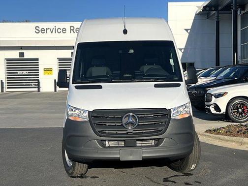 2025 Mercedes-Benz Sprinter 2500 High Roof