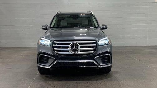 2026 Mercedes-Benz GLS 450 4MATIC