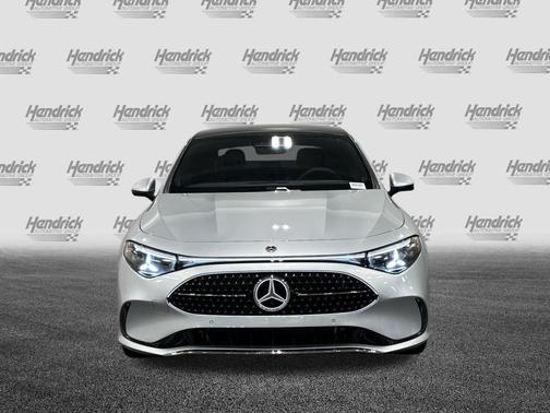 Cirrus Silver Metallic 2027 Mercedes-Benz CLA 220 Hybrid 220 Hybrid