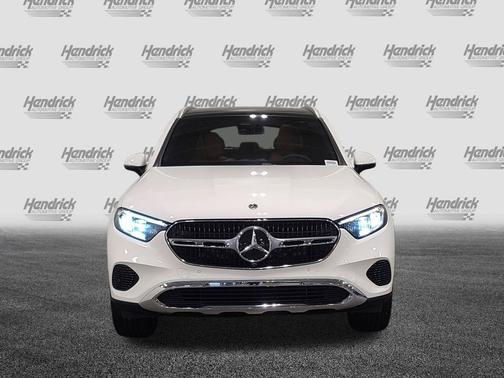 Polar White 2026 Mercedes-Benz GLC 300 Base