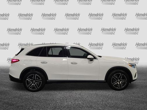 Polar White 2026 Mercedes-Benz GLC 300 Base