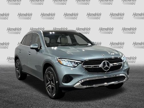 Verde Silver Metallic 2026 Mercedes-Benz GLC 300 Base