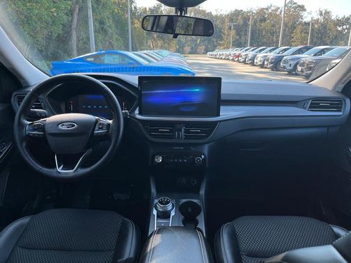 2025 Ford Escape PHEV SE